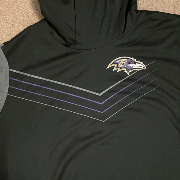 NWT Women’s Baltimore Ravens Nike Hooded Shirt Size XL - Picture 3 of 5